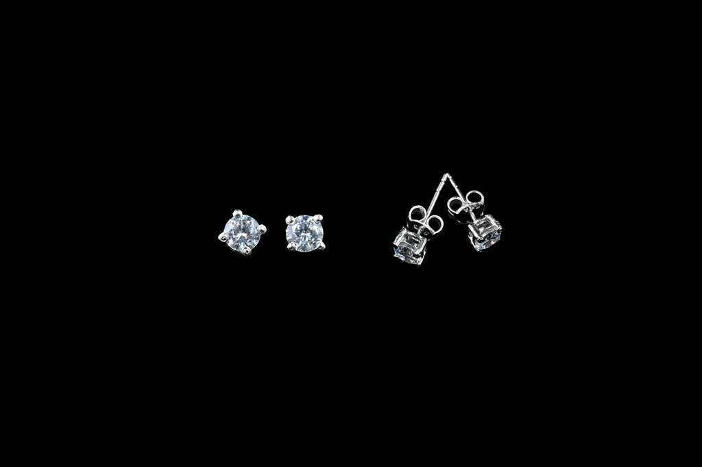925 Silver Solitaire Stud Earrings | 92.5 Sterling Silver & Round Brilliant Cubic Zirconia Tops for Men / Women/Girls