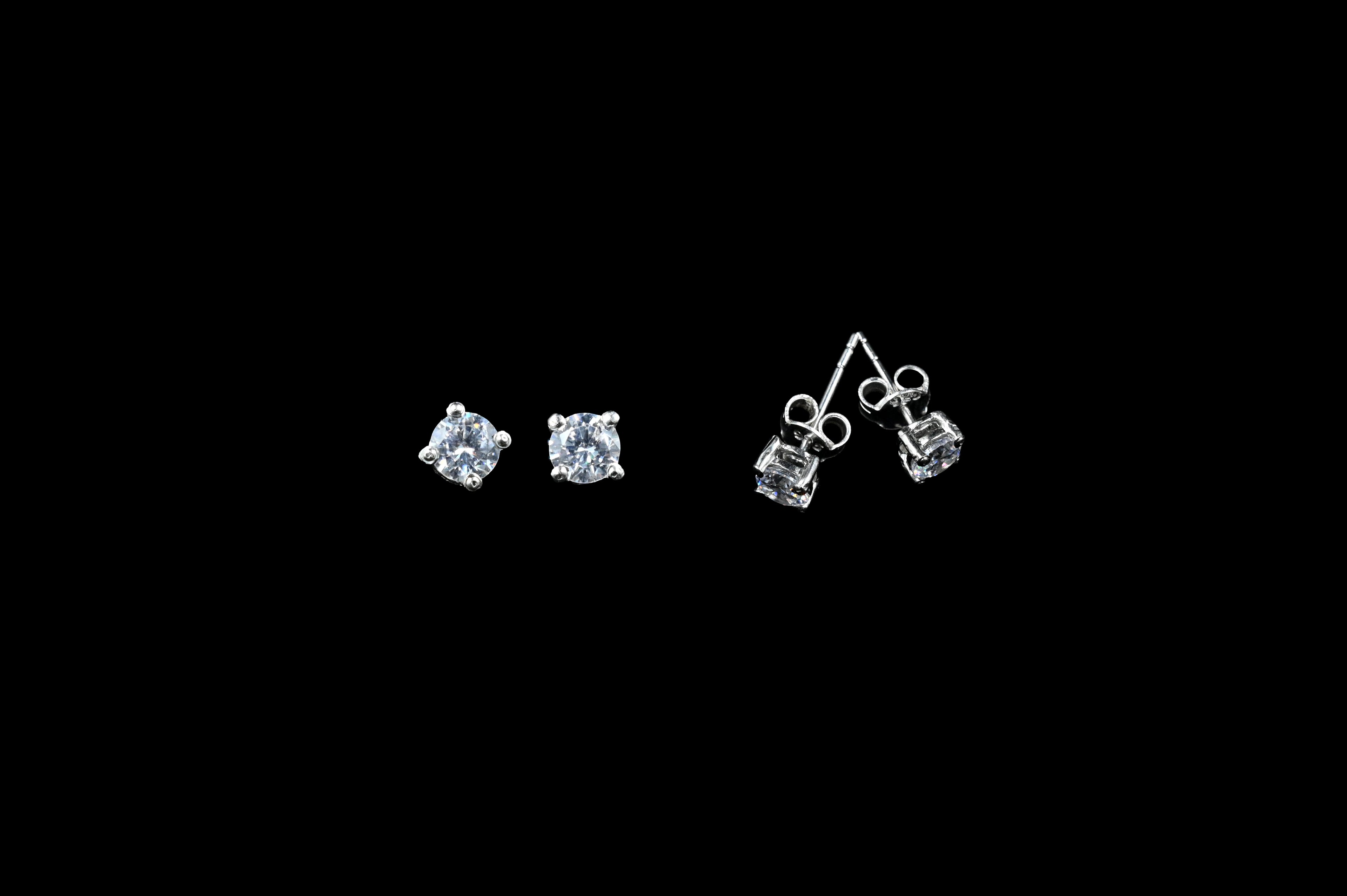 925 Silver Solitaire Stud Earrings | 92.5 Sterling Silver & Round Brilliant Cubic Zirconia Tops for Men / Women/Girls