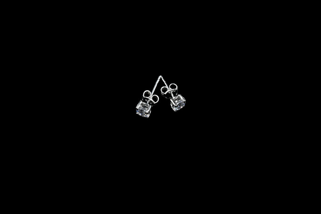 925 Silver Solitaire Stud Earrings | 92.5 Sterling Silver & Round Brilliant Cubic Zirconia Tops for Men / Women/Girls