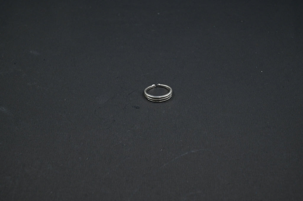 925 Simple Yet Elegant Silver Toe Rings (Leg Finger Rings) In Pure 92.5 Sterling Silver For Women | With Certificate Of Authenticity 