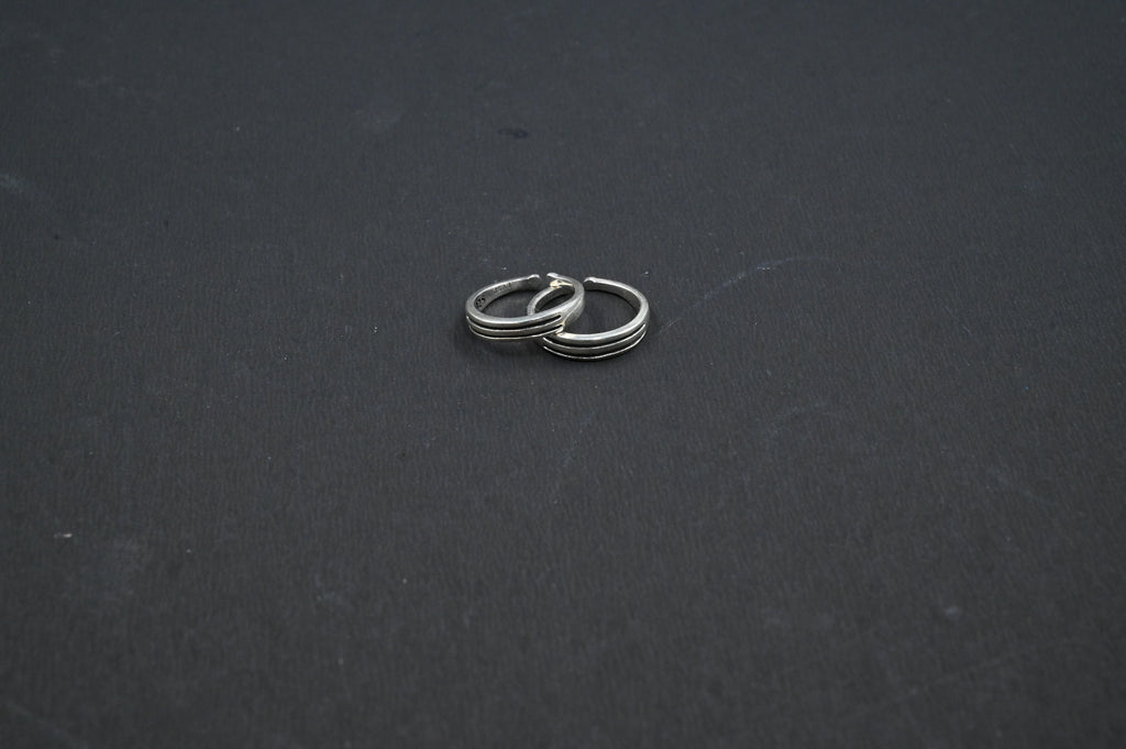 925 Simple Yet Elegant Silver Toe Rings (Leg Finger Rings) In Pure 92.5 Sterling Silver For Women | With Certificate Of Authenticity 