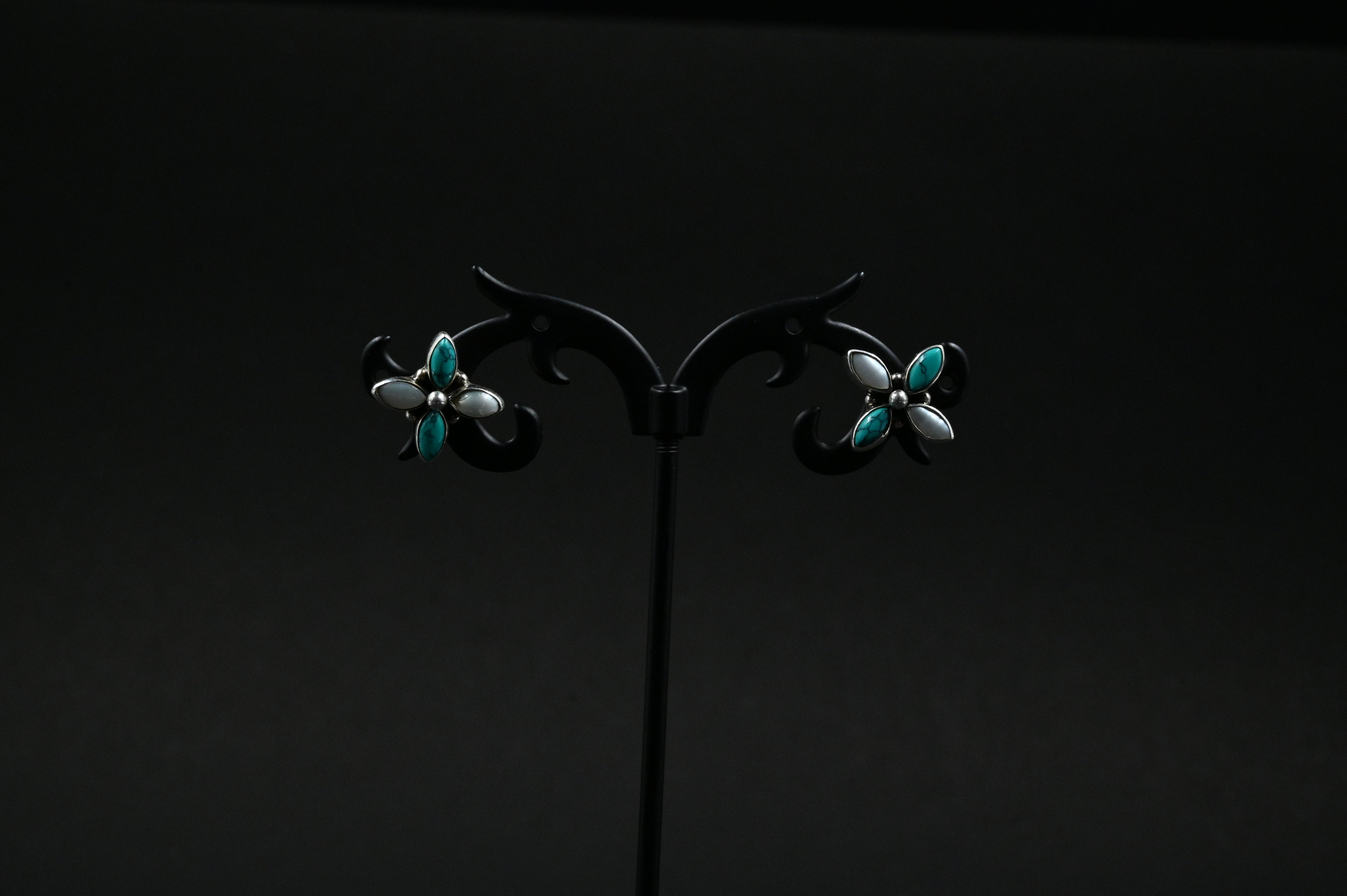 925 Silver flower Stud with Turquoise and fresh water pearl | Studs to Gift Women & Girls | With 925 Stamp & Certificate of Authenticity