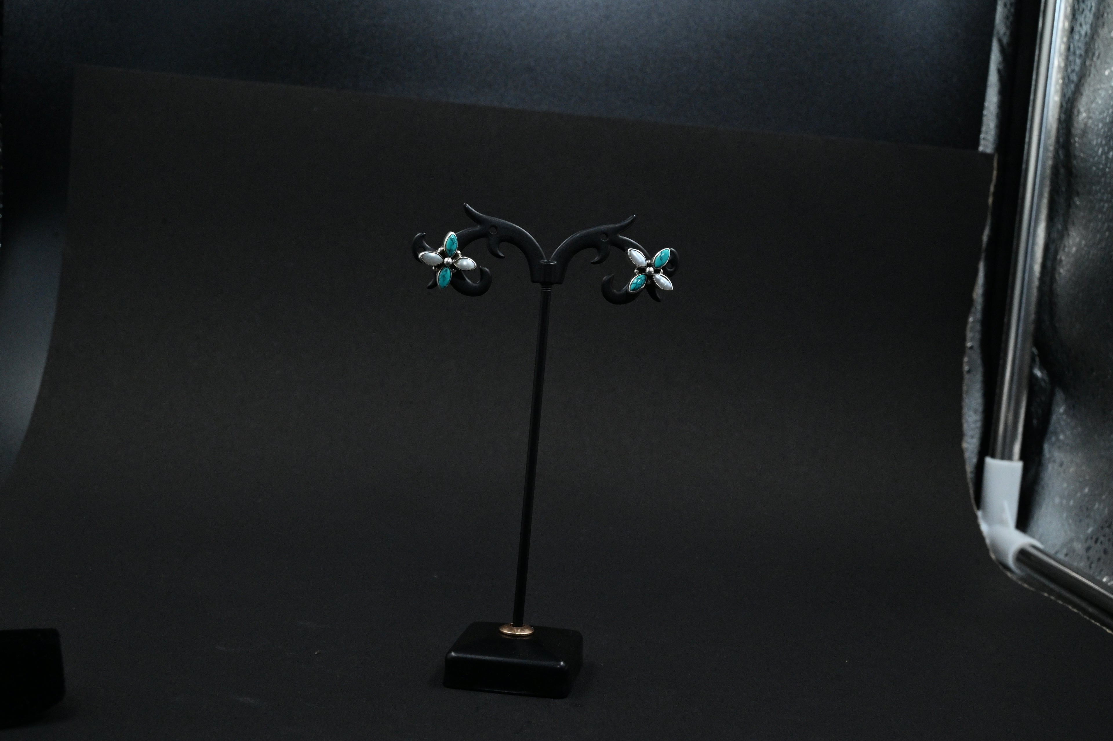 925 Silver flower Stud with Turquoise and fresh water pearl | Studs to Gift Women & Girls | With 925 Stamp & Certificate of Authenticity