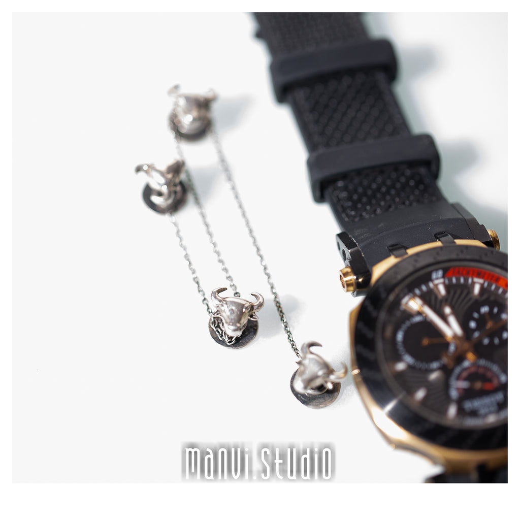 Mens Sleeve Link-The Bull Links