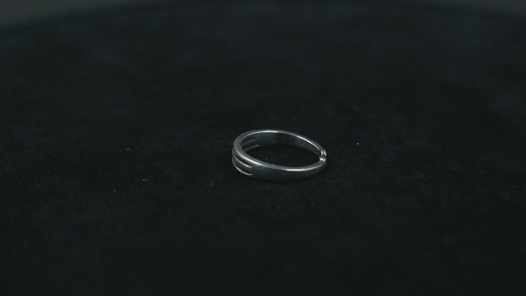 925 Simple Yet Elegant Silver Toe Rings (Leg Finger Rings) In Pure 92.5 Sterling Silver For Women | With Certificate Of Authenticity 